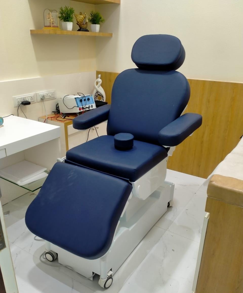 Derma Chair